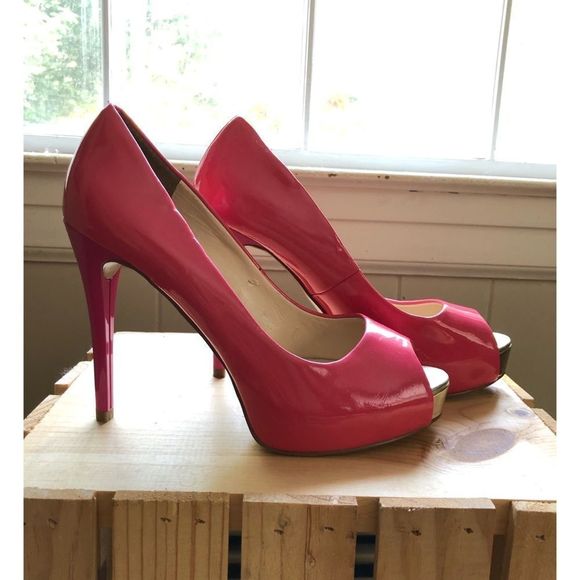 Guess Shoes - Guess Two Toned Pink with Gold Peep Toe Heels Pumps Womens Size 7.5